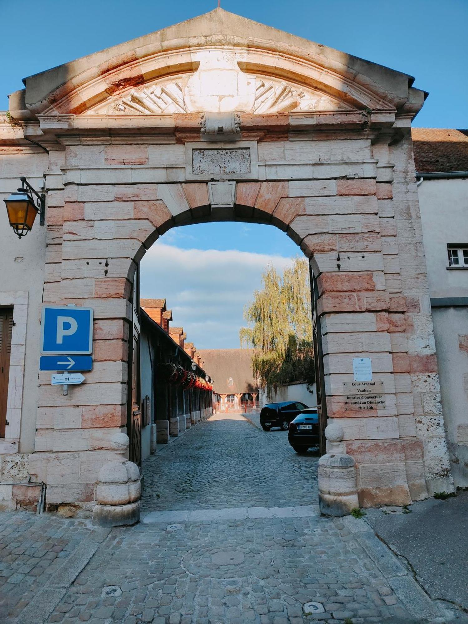 Les Petites Forges Daire Auxonne Dış mekan fotoğraf